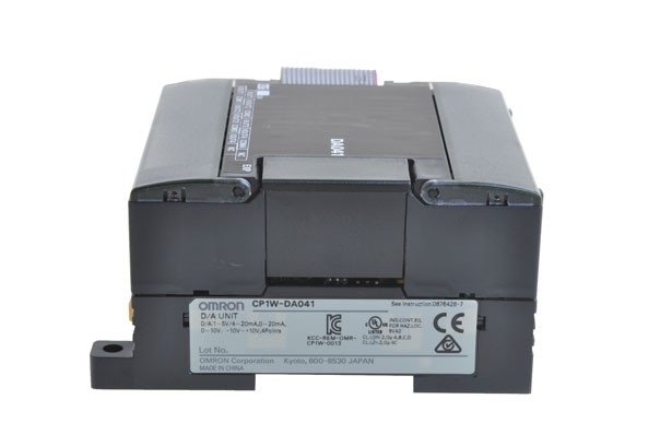 A/D αναλογική ράγα CP1W-AD041 ενότητας εισαγωγής Omron μονάδων DIN για τη ρομποτική
