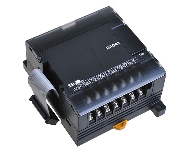 A/D αναλογική ράγα CP1W-AD041 ενότητας εισαγωγής Omron μονάδων DIN για τη ρομποτική