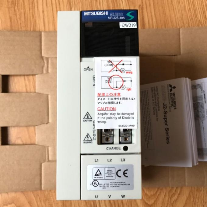 Κ.-j2s-40A Mitsubishi σερβο Amplifie 170V, 0-360 Hz, 400 WATT